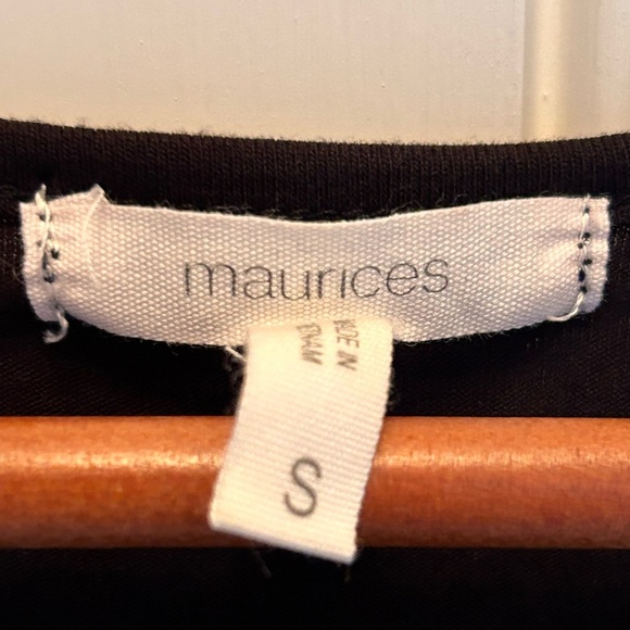 Maurice’s Black Tank with Lace Detail - Picture 3 of 3